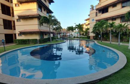Manhattan Riviera Beach - Photo 1
