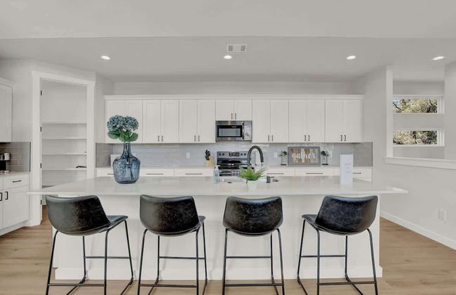 Stunning Lake Home With Pool-beach-gym-boat Access - Foto 12