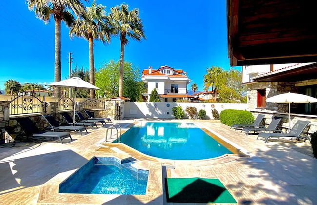 Stunning 4-bed Villa Celik 4 Bedrooms all Ensuite - Photo 33