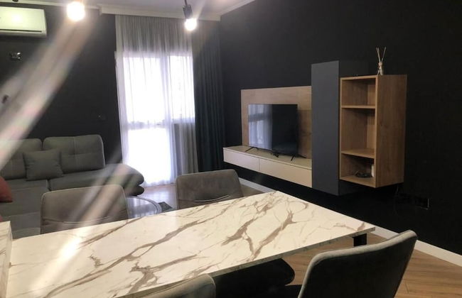 Tirent Apartment Komuna Parisit 1 - Foto 2