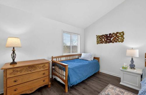 Bright Mountain Cabin with Game Room & Golf Course Views Near Hedgesville, West Virginia - Foto 44