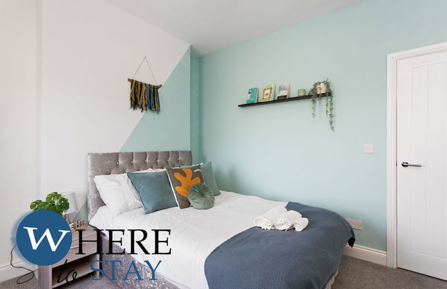 Elegant 4bed House-free Parking - Photo 6