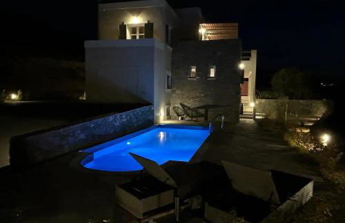Stelios-Korina Villa with Pool and Stunning View in Syros Posidonia - Photo 13