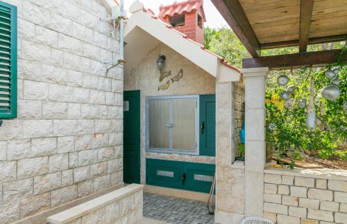 Apartments by the sea Cove Donja Kruscica - Donja Krusica, Solta - 11146 - Photo 8