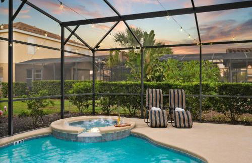 Heated Pool Lazy River Game Room 12 MI to Disney - Foto 61