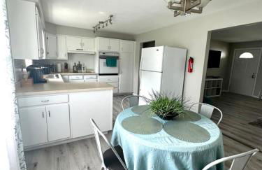 2 Homes for large group Hot Tub - Foto 17