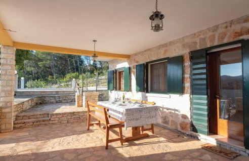 Pet Friendly Home In Cara - Photo 24