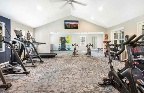 Landing Beautiful 2BD Tennis Court Clubhouse - Foto 22