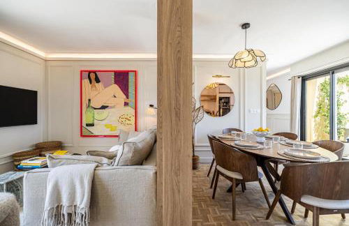 Luxurious penthouse, 2 bedroom suites, 3 spacious terraces, gorgeous views of mountains and sea, - Foto 12