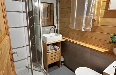 Chalet Ro'mence, aux portes de la Savoie - Foto 13