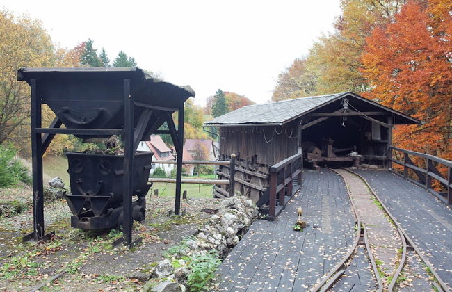 Family-friendly Forest Home - Foto 25