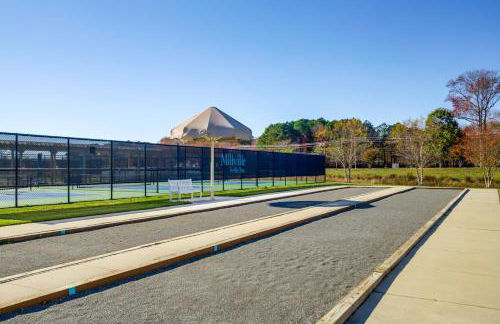 Pool Access and Beach Shuttle Millville Townhome! - Foto 38