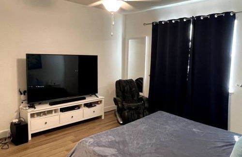 Beach Lovers New House! 10 min to beach - 6 guests - Foto 30