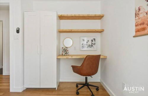 Trendy Remodeled Home by SoCo w Nice Outdoor Space - Foto 37