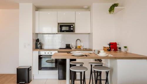 Authentic Lodge Disneyland Paris - 4 pers - 1 Ch - 15 min - Foto 4, stove, dishwasher, toaster