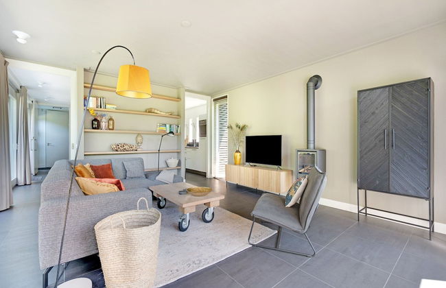 Family House in Grou Near Water Sports - Foto 13