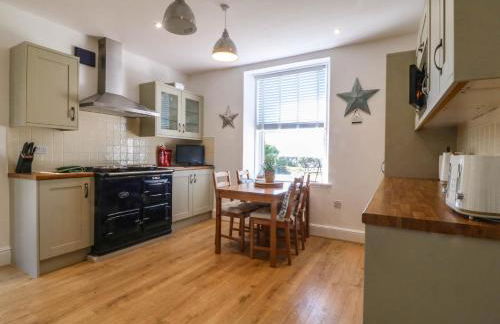 Ael Y Fron - Photo 14