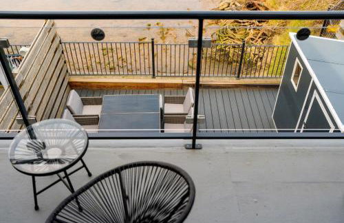 Large Modern Scenic 4 Bedroom Townhouse - Foto 15