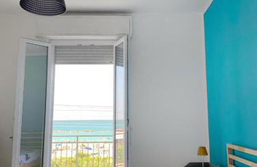 Conero-Alba al Mare-Bilocali Adiacenti e V i s t a Mare - Foto 6