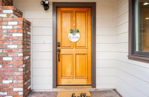 4BR Lux Los Gatos Home: Style & Comfy - Foto 26