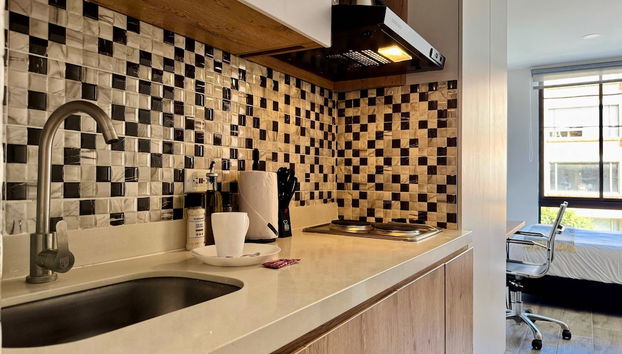 w Radiant 1BR in Santa Barbara - Foto 4, Habitación