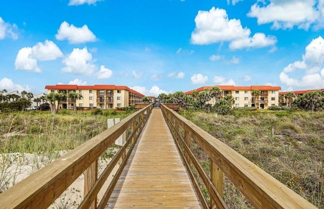 Just Beachy~ocean View~2nd Fl 2 Bedroom Condo by RedAwning - Foto 49