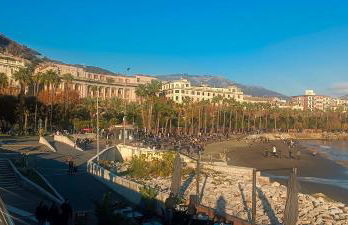 Nina in Love - Foto 8