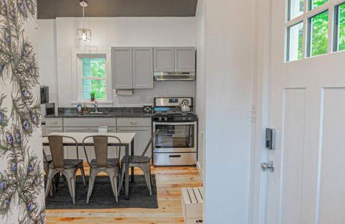 Campfire Cottage Fireplace, fire pit & no chores! - Foto 29