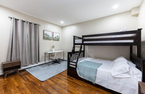 Cozy, Spacious Home Near Downtown Boston - Foto 20