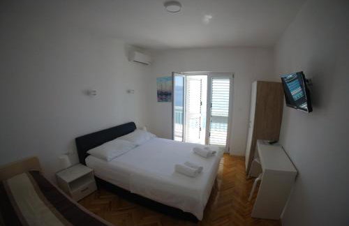 Apartments and Rooms Špiro - Photo 65