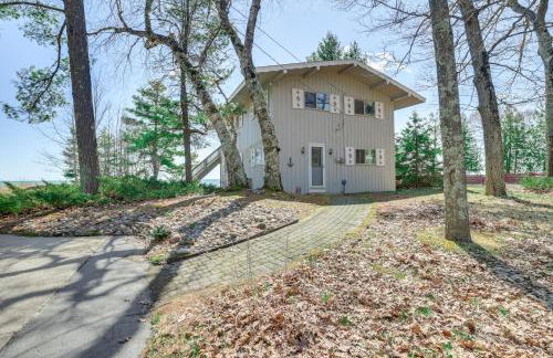 Private Beach Waterfront Home on Lake Huron! - Foto 28