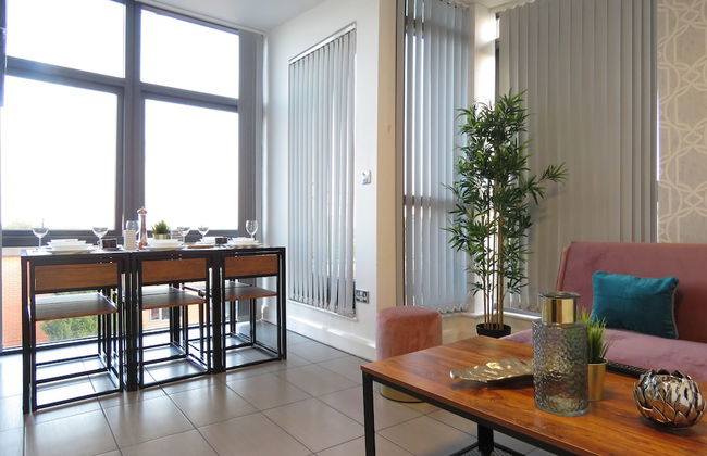 Tudors eSuites City Centre Apartment - Foto 12