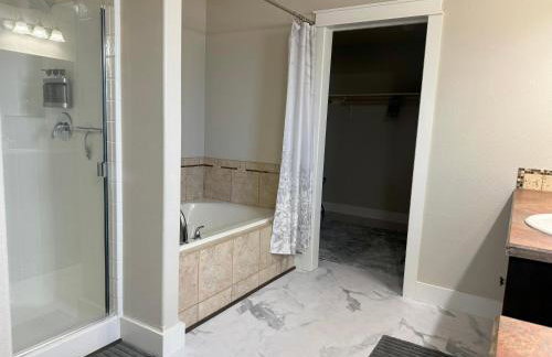 Spacious Family Retreat with Hot Tub & Home Theater - Foto 24