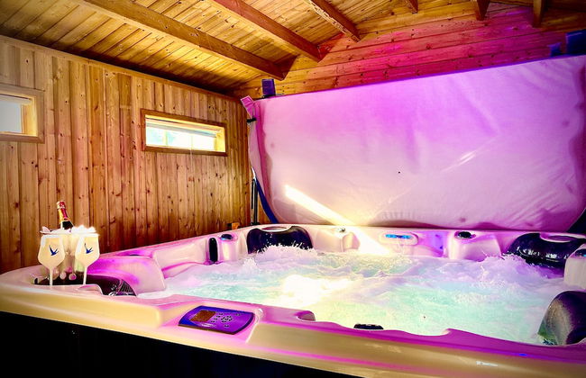 Beautiful Hot Tub Suite in Lytham St Annes - Foto 37