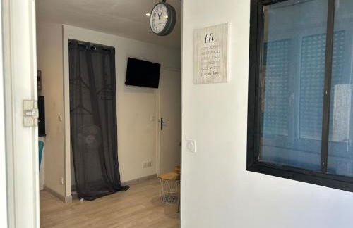 Studio - Centre - Gare - wifi - Foto 22