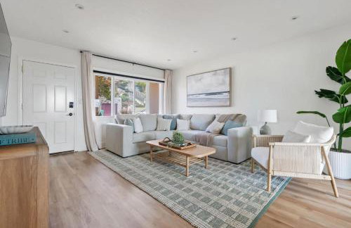 NEW Cozy Modern Home with Hot Tub and Ocean Views - Foto 7