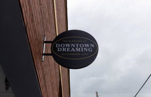 Luxury Downtown Home Near Lake Martin - Foto 25