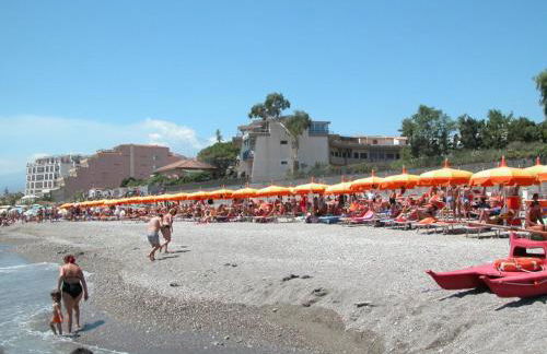 NAXOS GLAMOUR APARTMENT with terrace, parking and Etna View - Foto 27