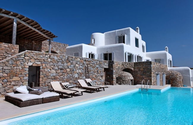 Villa DeLucien - Photo 1