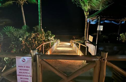 Flat Guarajuba 4 quartos térreo à Beira Mar - pé na areia - governança com arrumadeira e Wi Fi inclusos - Foto 29