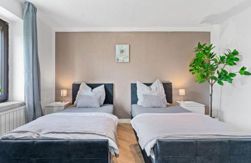 Modern House "Brick Lane" with Terrace and Wintergarden - LOFTIGO - Photo 24