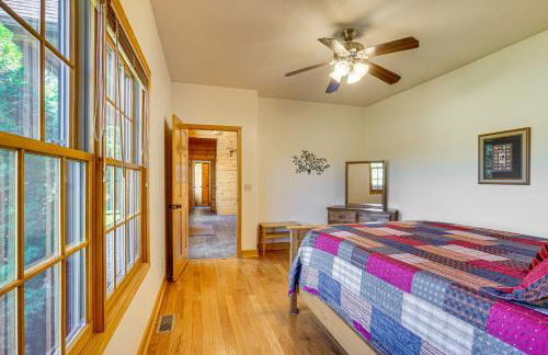 Game Room, Deck and Yard Lake of the Ozarks Retreat - Foto 30