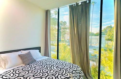 LA Modern Street View Glass Window 2BR - Foto 4