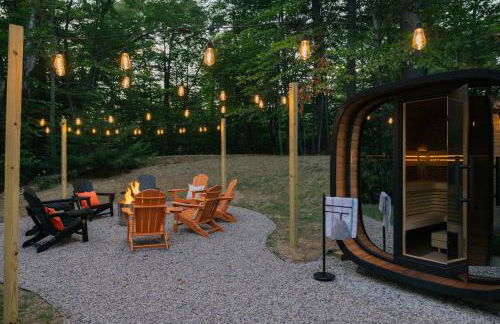 Family Retreat Sauna Hot Tub Games Peloton - Photo 63