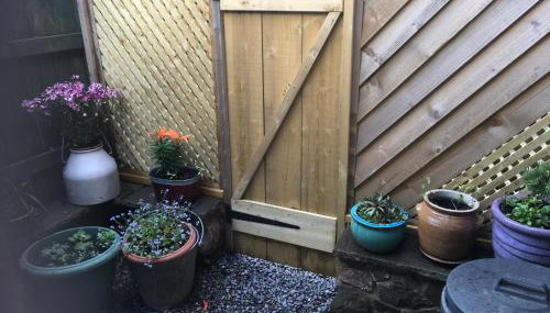 The Bees Knees @ Redhill Grange - Foto 2