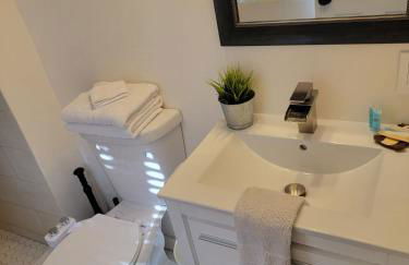 3 bedroom House with Renovated kitchen and bath! - Foto 12