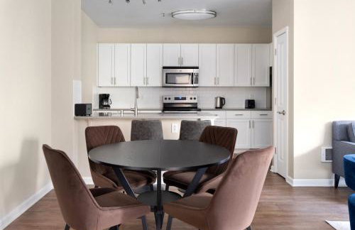 Blueground Emeryville pool nr Bay Street Park SFO-1989 - Foto 6