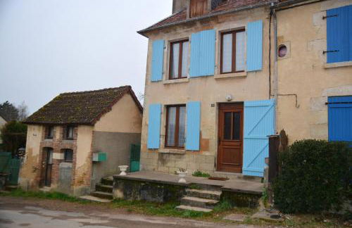 Maison accueillante à Saint-Amand-en-Puisaye avec jardin - Foto 10