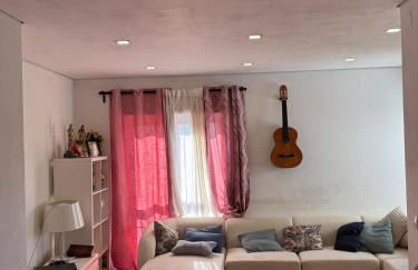 Um quarto em um apartamento - Foto 3