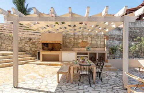 Villa Chrysallis with heated pool - Foto 32